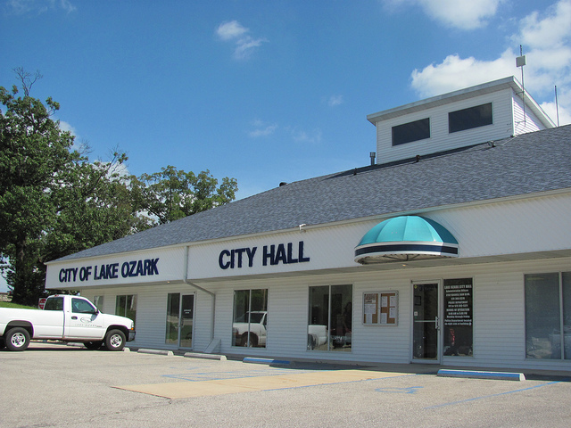 Lake Ozark Makes Moves By Making Boren Police Chief & Renewing Fry's Contract