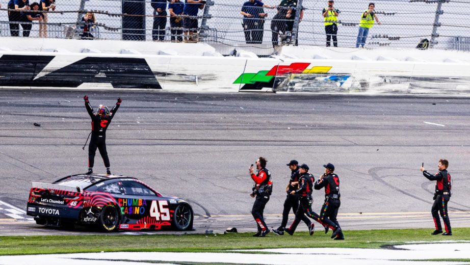 Tyler Reddick Wins Daytona 500 With Owner Michael Jordan