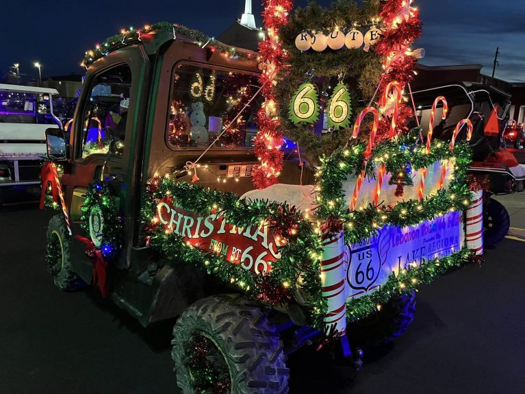 Annual Lake West Chamber Lighted Christmas Parade Is Around The Corner